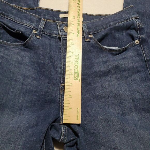 Levis Classic Straight Women's Jeans Tag Size 6 (28x30) Mid Rise Blue Denim - Picture 11 of 12